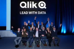 Qlik Acquires CrunchBot and Crunch Data